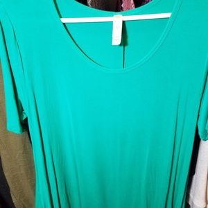 Lularoe small Perfect T green
